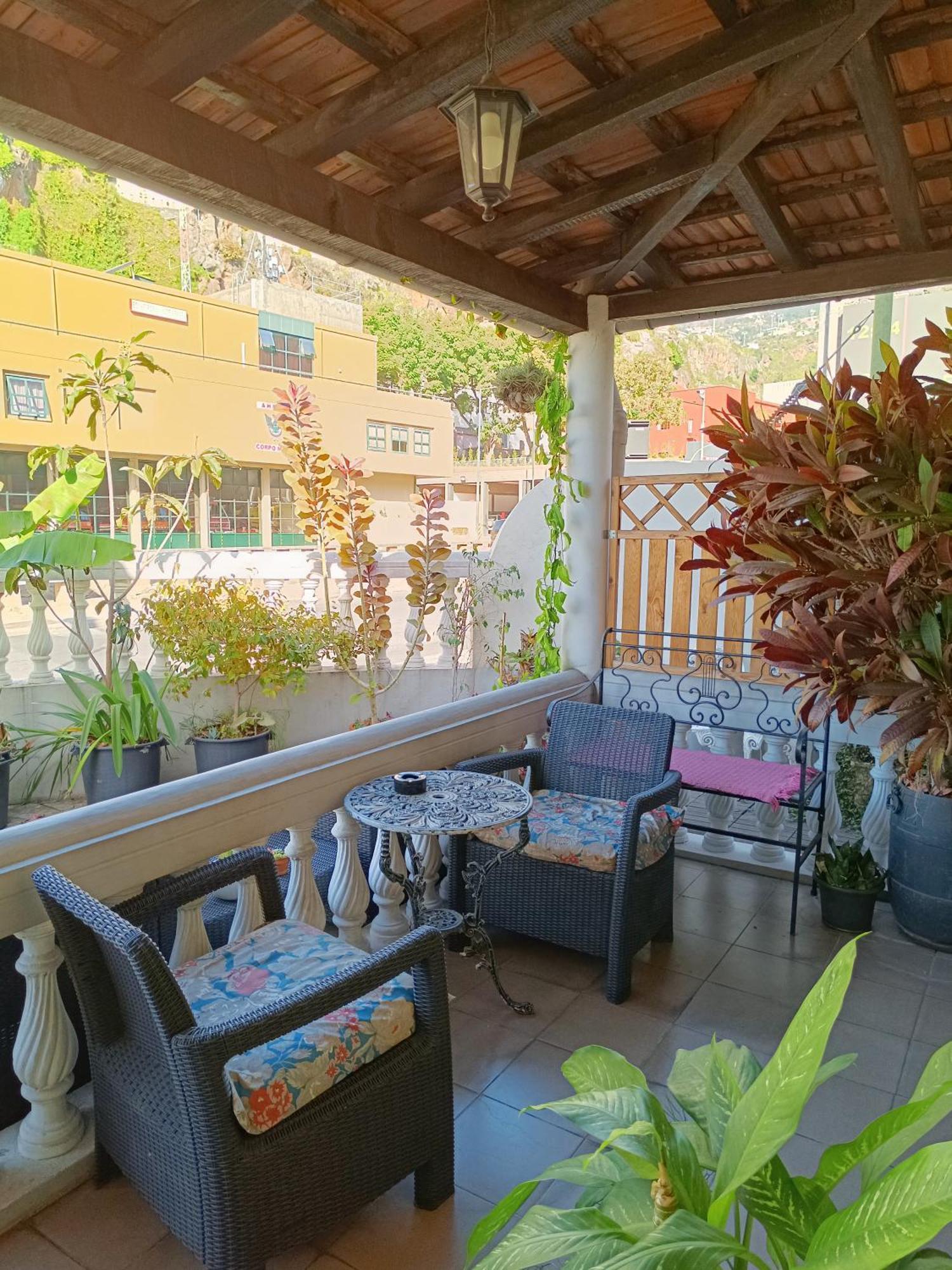 Home & Flower - Private Bedrooms Funchal 외부 사진