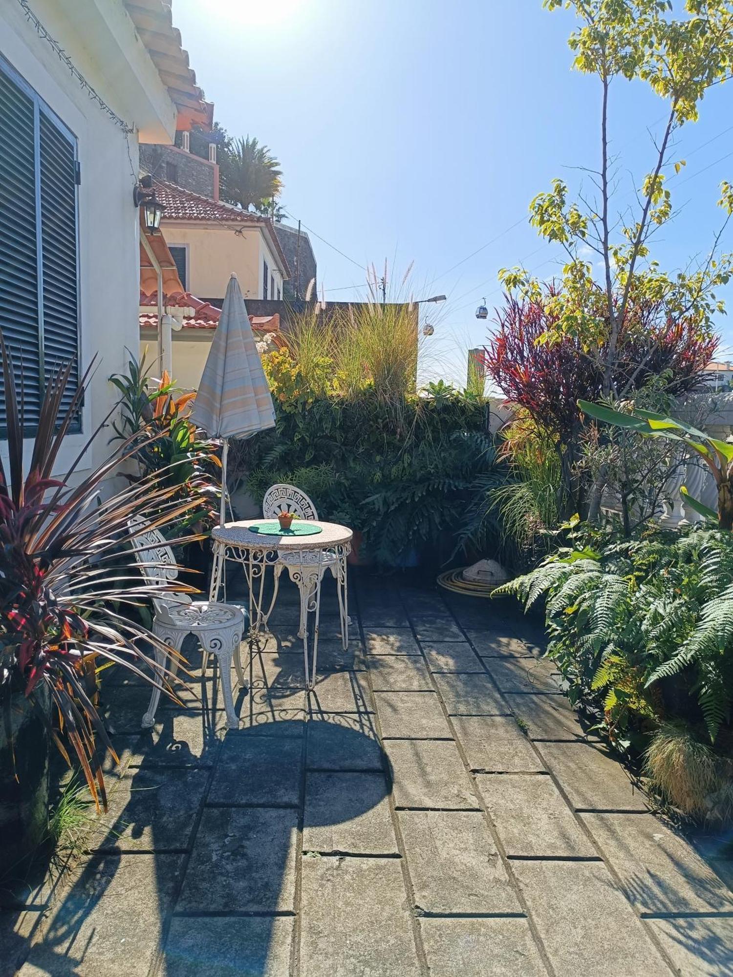 Home & Flower - Private Bedrooms Funchal 외부 사진